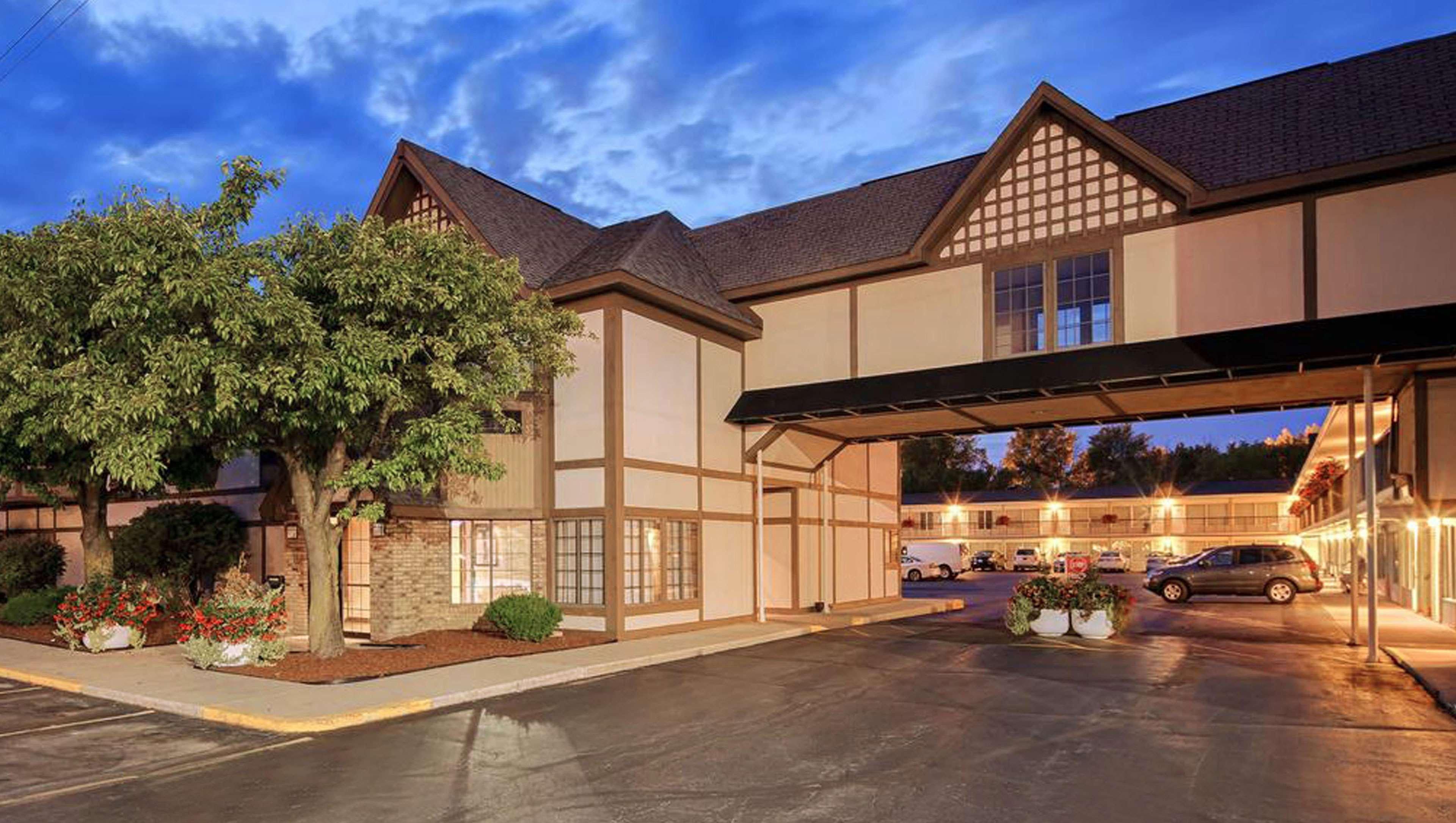 Days Inn By Wyndham Birch Run Luaran gambar
